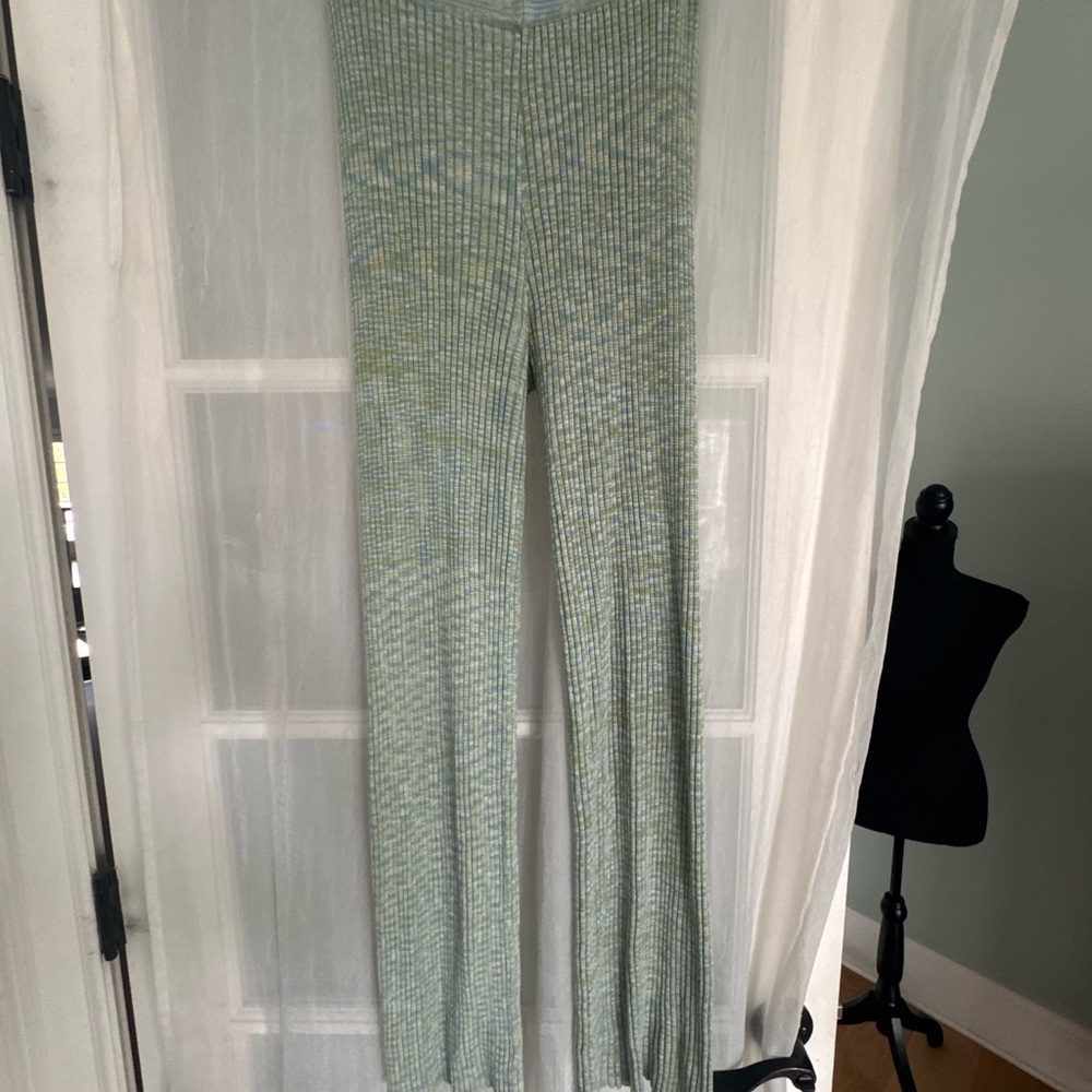 NWOT Cider soft  Wide Leg Flare pants  Medium